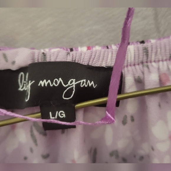 Women's Lilly Morgan top - Picture 3 of 3